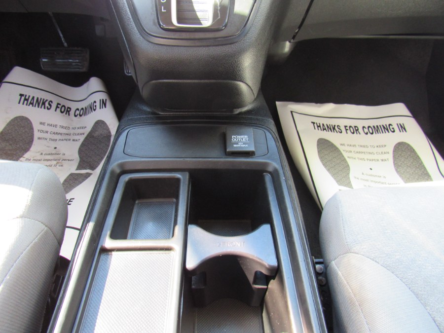2015 Honda CR-V LX, available for sale in Worcester, Massachusetts | Hilario's Auto Sales Inc.. Worcester, Massachusetts 2015 Honda CR-V LX, available for sale in Worcester, Massachusetts | Hilario's Auto Sales Inc.. Worcester, Massachusetts