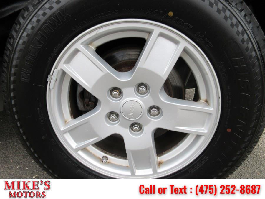 2007 Jeep Grand Cherokee 4WD 4dr Laredo, available for sale in Stratford, Connecticut | Mike's Motors LLC. Stratford, Connecticut 2007 Jeep Grand Cherokee 4WD 4dr Laredo, available for sale in Stratford, Connecticut | Mike's Motors LLC. Stratford, Connecticut