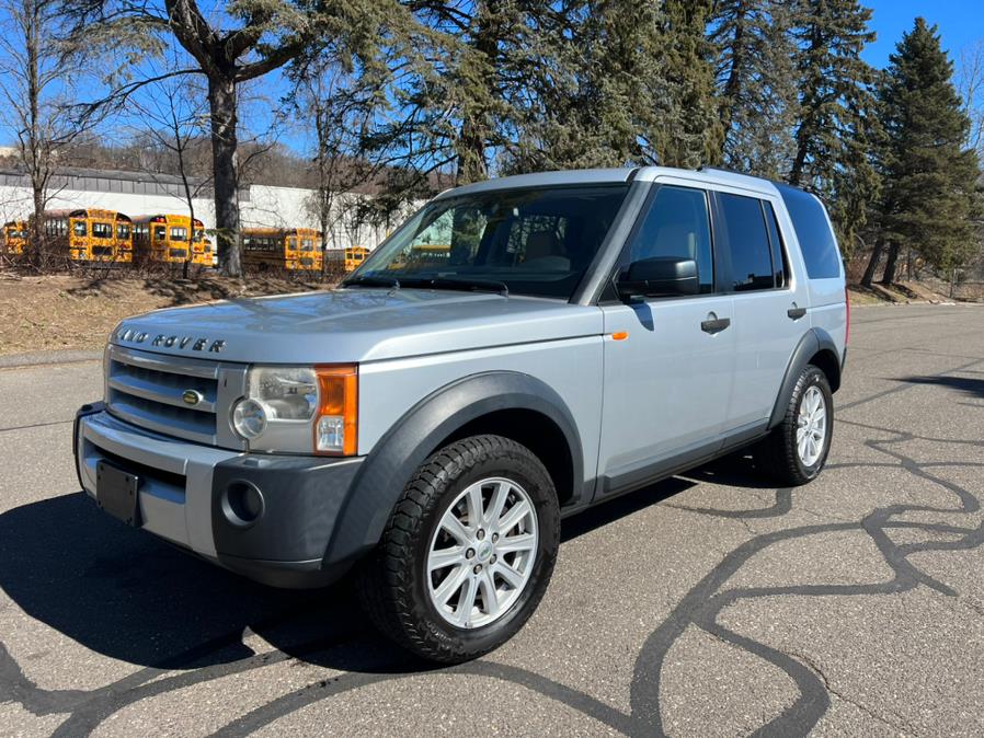 2008 Land Rover LR3 4WD 4dr SE, available for sale in Waterbury, Connecticut | Platinum Auto Care. Waterbury, Connecticut 2008 Land Rover LR3 4WD 4dr SE, available for sale in Waterbury, Connecticut | Platinum Auto Care. Waterbury, Connecticut
