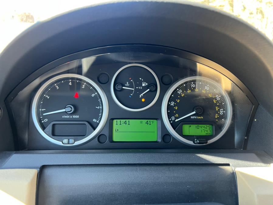 2008 Land Rover LR3 4WD 4dr SE, available for sale in Waterbury, Connecticut | Platinum Auto Care. Waterbury, Connecticut 2008 Land Rover LR3 4WD 4dr SE, available for sale in Waterbury, Connecticut | Platinum Auto Care. Waterbury, Connecticut