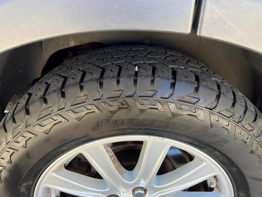 2008 Land Rover LR3 4WD 4dr SE, available for sale in Waterbury, Connecticut | Platinum Auto Care. Waterbury, Connecticut 2008 Land Rover LR3 4WD 4dr SE, available for sale in Waterbury, Connecticut | Platinum Auto Care. Waterbury, Connecticut