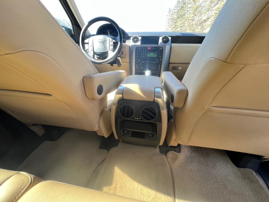 2008 Land Rover LR3 4WD 4dr SE, available for sale in Waterbury, Connecticut | Platinum Auto Care. Waterbury, Connecticut 2008 Land Rover LR3 4WD 4dr SE, available for sale in Waterbury, Connecticut | Platinum Auto Care. Waterbury, Connecticut