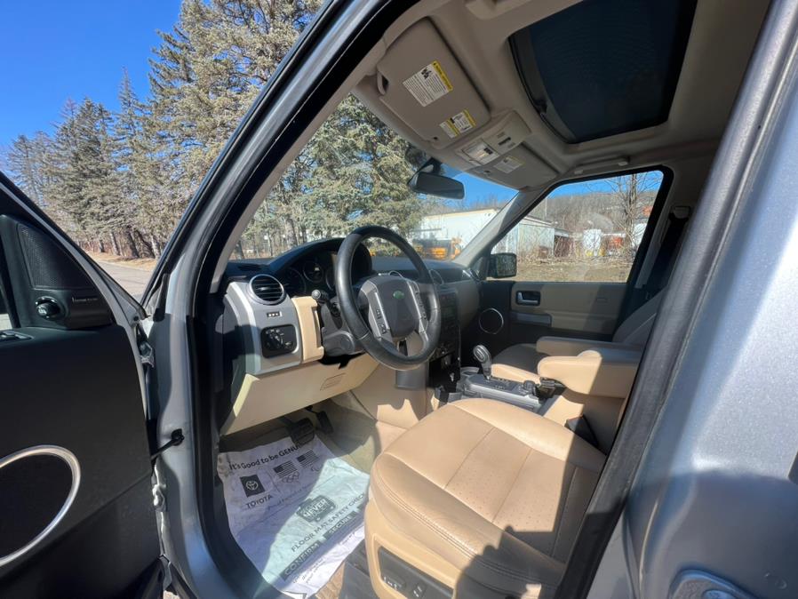 2008 Land Rover LR3 4WD 4dr SE, available for sale in Waterbury, Connecticut | Platinum Auto Care. Waterbury, Connecticut 2008 Land Rover LR3 4WD 4dr SE, available for sale in Waterbury, Connecticut | Platinum Auto Care. Waterbury, Connecticut