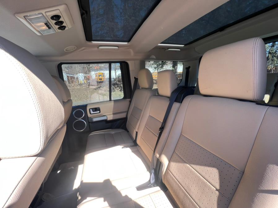 2008 Land Rover LR3 4WD 4dr SE, available for sale in Waterbury, Connecticut | Platinum Auto Care. Waterbury, Connecticut 2008 Land Rover LR3 4WD 4dr SE, available for sale in Waterbury, Connecticut | Platinum Auto Care. Waterbury, Connecticut