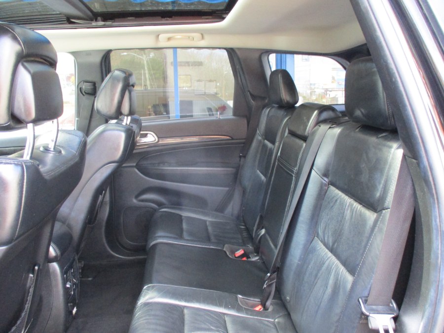 2013 Jeep Grand Cherokee 4WD 4dr Laredo, available for sale in Meriden, Connecticut | Cos Central Auto. Meriden, Connecticut 2013 Jeep Grand Cherokee 4WD 4dr Laredo, available for sale in Meriden, Connecticut | Cos Central Auto. Meriden, Connecticut