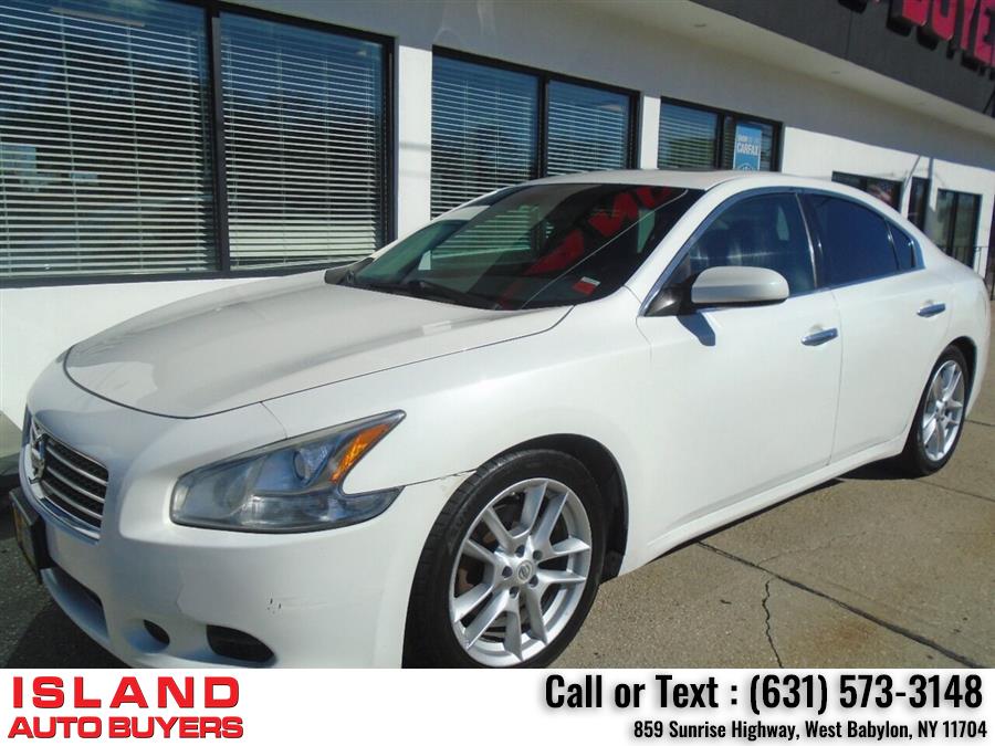 2009 Nissan Maxima 3.5 S 4dr Sedan, available for sale in West Babylon, New York | Island Auto Buyers. West Babylon, New York 2009 Nissan Maxima 3.5 S 4dr Sedan, available for sale in West Babylon, New York | Island Auto Buyers. West Babylon, New York