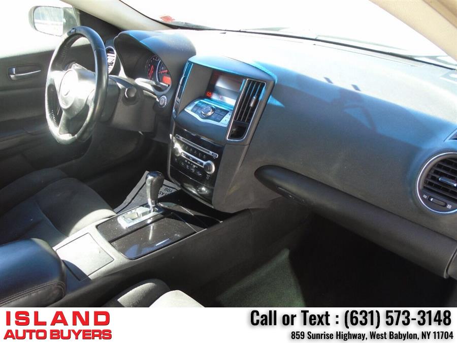 2009 Nissan Maxima 3.5 S 4dr Sedan, available for sale in West Babylon, New York | Island Auto Buyers. West Babylon, New York 2009 Nissan Maxima 3.5 S 4dr Sedan, available for sale in West Babylon, New York | Island Auto Buyers. West Babylon, New York