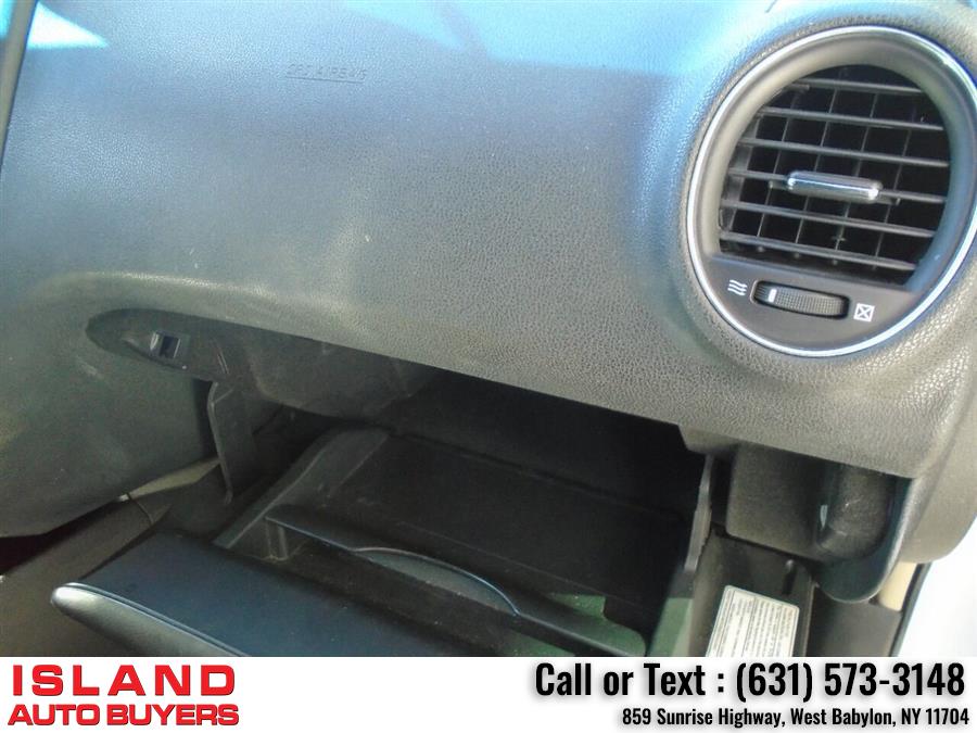 2009 Nissan Maxima 3.5 S 4dr Sedan, available for sale in West Babylon, New York | Island Auto Buyers. West Babylon, New York 2009 Nissan Maxima 3.5 S 4dr Sedan, available for sale in West Babylon, New York | Island Auto Buyers. West Babylon, New York