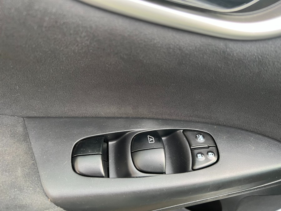 2013 Nissan Sentra 4dr Sdn I4 CVT SV, available for sale in Bristol, Connecticut | Bristol Auto Center LLC. Bristol, Connecticut 2013 Nissan Sentra 4dr Sdn I4 CVT SV, available for sale in Bristol, Connecticut | Bristol Auto Center LLC. Bristol, Connecticut