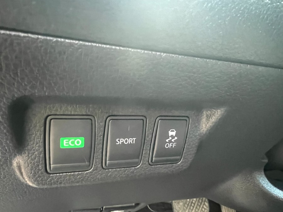 2013 Nissan Sentra 4dr Sdn I4 CVT SV, available for sale in Bristol, Connecticut | Bristol Auto Center LLC. Bristol, Connecticut 2013 Nissan Sentra 4dr Sdn I4 CVT SV, available for sale in Bristol, Connecticut | Bristol Auto Center LLC. Bristol, Connecticut
