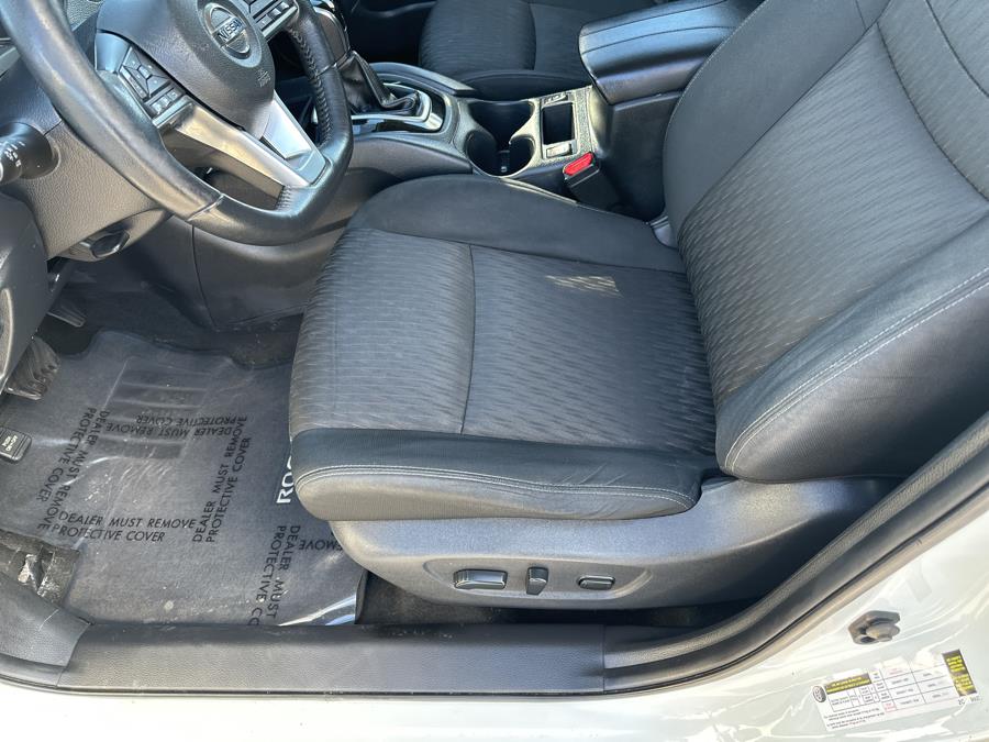 2018 Nissan Rogue AWD SV, available for sale in Little Ferry, New Jersey | Victoria Preowned Autos Inc. Little Ferry, New Jersey 2018 Nissan Rogue AWD SV, available for sale in Little Ferry, New Jersey | Victoria Preowned Autos Inc. Little Ferry, New Jersey