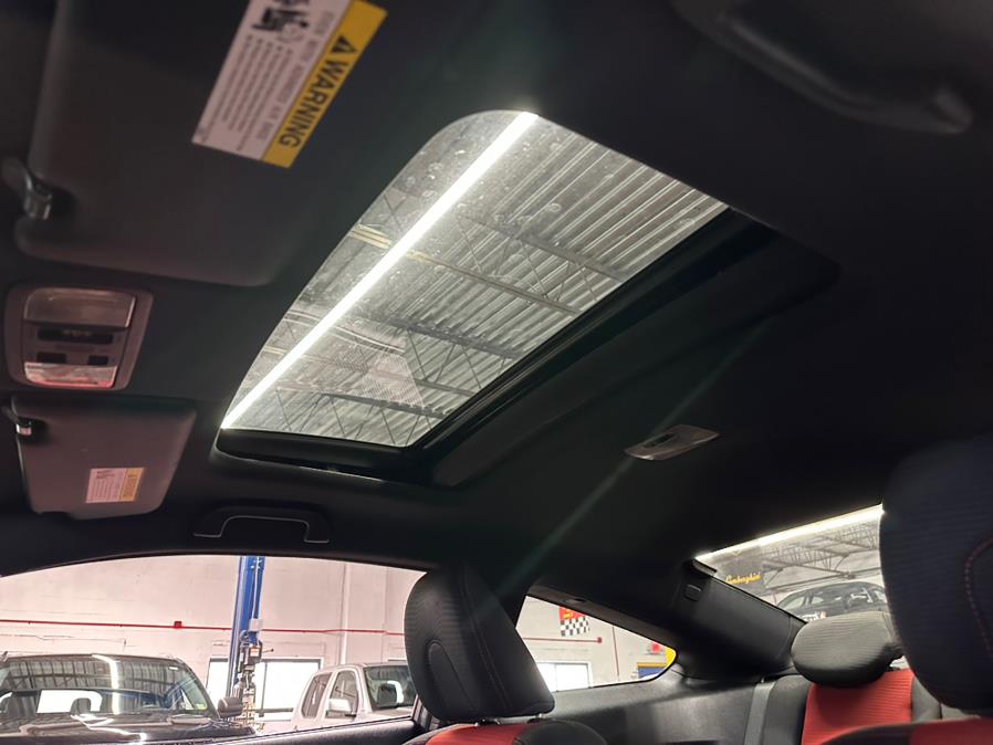 2015 Honda Civic Coupe 2dr Man Si, available for sale in West Babylon , New York | MP Motors Inc. West Babylon , New York 2015 Honda Civic Coupe 2dr Man Si, available for sale in West Babylon , New York | MP Motors Inc. West Babylon , New York