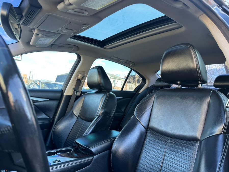 2015 INFINITI Q50 4dr Sdn Sport AWD, available for sale in Manchester, Connecticut | Carsonmain LLC. Manchester, Connecticut 2015 INFINITI Q50 4dr Sdn Sport AWD, available for sale in Manchester, Connecticut | Carsonmain LLC. Manchester, Connecticut