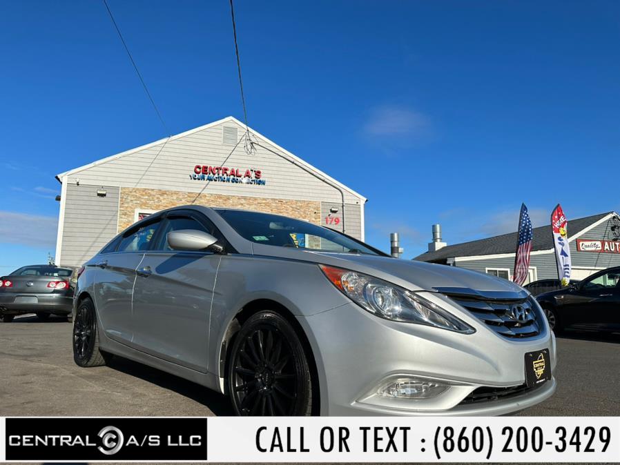 2011 Hyundai Sonata 4dr Sdn 2.4L Auto Ltd *Ltd Avail*, available for sale in East Windsor, Connecticut | Central A/S LLC. East Windsor, Connecticut 2011 Hyundai Sonata 4dr Sdn 2.4L Auto Ltd *Ltd Avail*, available for sale in East Windsor, Connecticut | Central A/S LLC. East Windsor, Connecticut