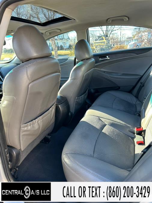 2011 Hyundai Sonata 4dr Sdn 2.4L Auto Ltd *Ltd Avail*, available for sale in East Windsor, Connecticut | Central A/S LLC. East Windsor, Connecticut 2011 Hyundai Sonata 4dr Sdn 2.4L Auto Ltd *Ltd Avail*, available for sale in East Windsor, Connecticut | Central A/S LLC. East Windsor, Connecticut