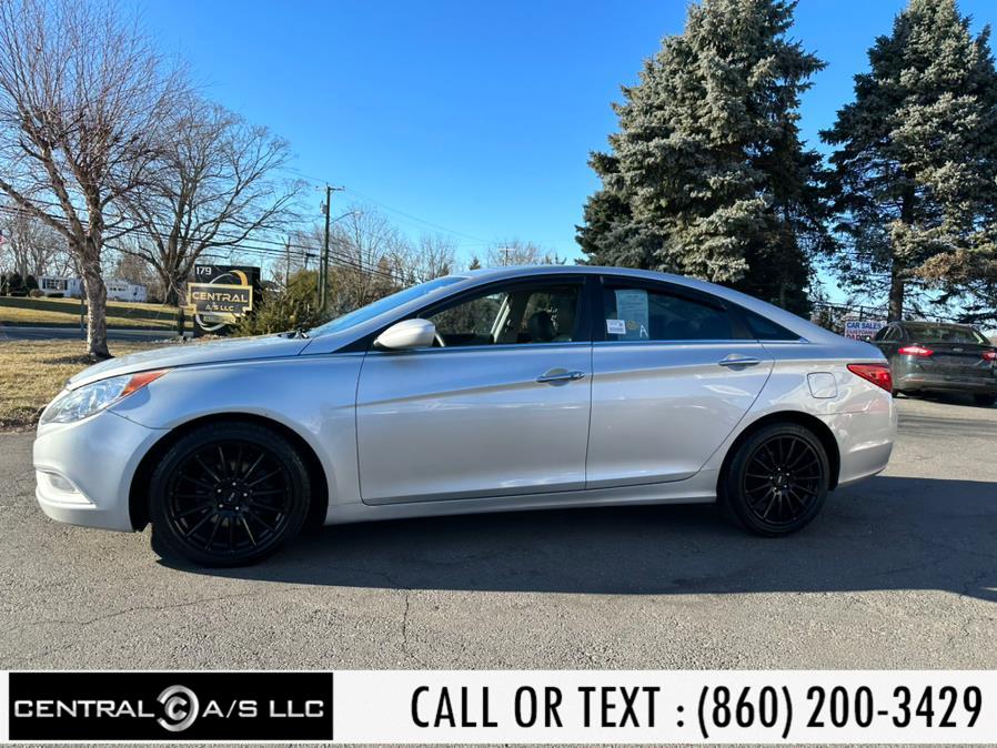 2011 Hyundai Sonata 4dr Sdn 2.4L Auto Ltd *Ltd Avail*, available for sale in East Windsor, Connecticut | Central A/S LLC. East Windsor, Connecticut 2011 Hyundai Sonata 4dr Sdn 2.4L Auto Ltd *Ltd Avail*, available for sale in East Windsor, Connecticut | Central A/S LLC. East Windsor, Connecticut