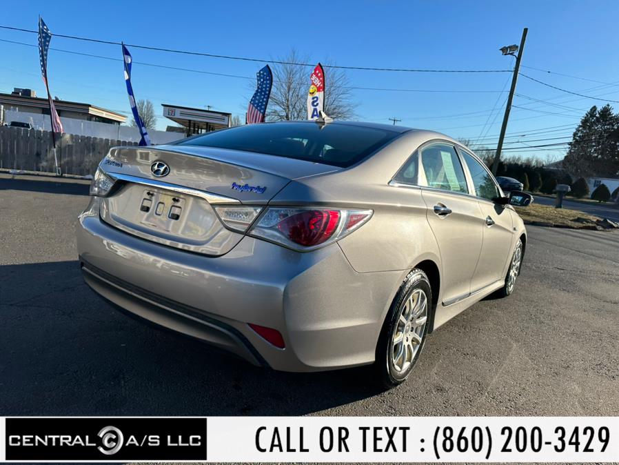 2011 Hyundai Sonata 4dr Sdn 2.4L Auto Hybrid *Ltd Avail*, available for sale in East Windsor, Connecticut | Central A/S LLC. East Windsor, Connecticut 2011 Hyundai Sonata 4dr Sdn 2.4L Auto Hybrid *Ltd Avail*, available for sale in East Windsor, Connecticut | Central A/S LLC. East Windsor, Connecticut