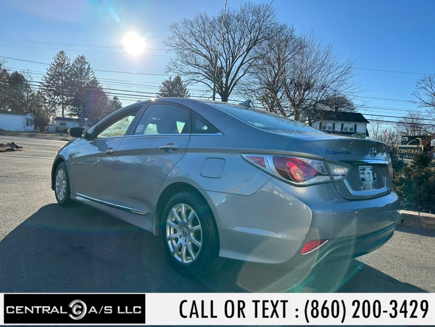 2011 Hyundai Sonata 4dr Sdn 2.4L Auto Hybrid *Ltd Avail*, available for sale in East Windsor, Connecticut | Central A/S LLC. East Windsor, Connecticut 2011 Hyundai Sonata 4dr Sdn 2.4L Auto Hybrid *Ltd Avail*, available for sale in East Windsor, Connecticut | Central A/S LLC. East Windsor, Connecticut