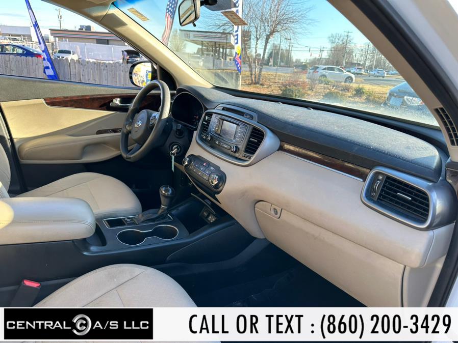 2016 Kia Sorento AWD 4dr 2.4L LX, available for sale in East Windsor, Connecticut | Central A/S LLC. East Windsor, Connecticut 2016 Kia Sorento AWD 4dr 2.4L LX, available for sale in East Windsor, Connecticut | Central A/S LLC. East Windsor, Connecticut