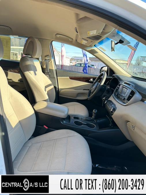 2016 Kia Sorento AWD 4dr 2.4L LX, available for sale in East Windsor, Connecticut | Central A/S LLC. East Windsor, Connecticut 2016 Kia Sorento AWD 4dr 2.4L LX, available for sale in East Windsor, Connecticut | Central A/S LLC. East Windsor, Connecticut