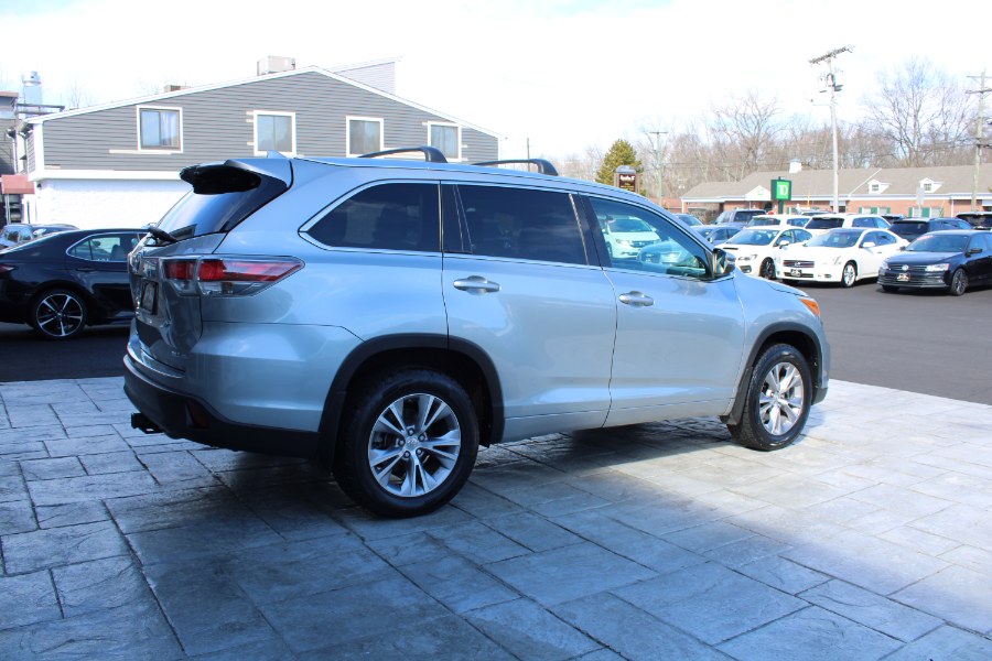 2015 Toyota Highlander AWD 4dr V6 XLE (Natl), available for sale in Plantsville, Connecticut | Auto House of Luxury. Plantsville, Connecticut 2015 Toyota Highlander AWD 4dr V6 XLE (Natl), available for sale in Plantsville, Connecticut | Auto House of Luxury. Plantsville, Connecticut