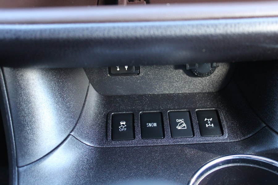 2015 Toyota Highlander AWD 4dr V6 XLE (Natl), available for sale in Plantsville, Connecticut | Auto House of Luxury. Plantsville, Connecticut 2015 Toyota Highlander AWD 4dr V6 XLE (Natl), available for sale in Plantsville, Connecticut | Auto House of Luxury. Plantsville, Connecticut