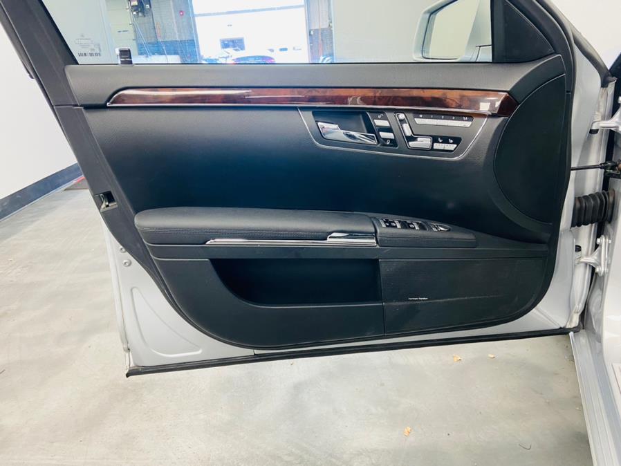 2010 Mercedes-Benz S-Class 4dr Sdn S550 4MATIC, available for sale in Linden, New Jersey | East Coast Auto Group. Linden, New Jersey 2010 Mercedes-Benz S-Class 4dr Sdn S550 4MATIC, available for sale in Linden, New Jersey | East Coast Auto Group. Linden, New Jersey