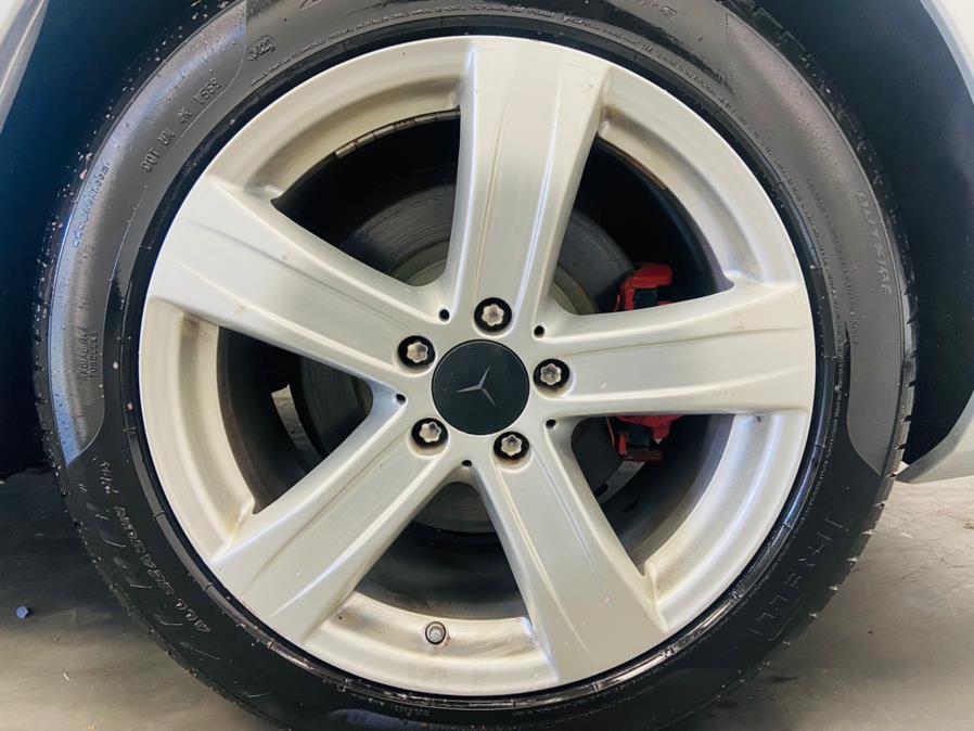 2010 Mercedes-Benz S-Class 4dr Sdn S550 4MATIC, available for sale in Linden, New Jersey | East Coast Auto Group. Linden, New Jersey 2010 Mercedes-Benz S-Class 4dr Sdn S550 4MATIC, available for sale in Linden, New Jersey | East Coast Auto Group. Linden, New Jersey