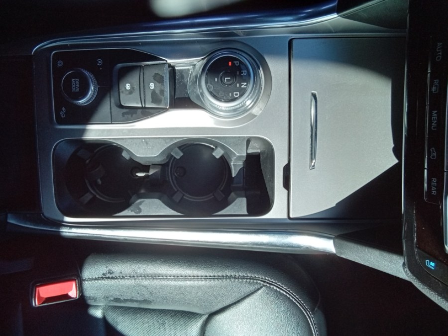 2021 Ford Explorer Limited 4WD, available for sale in Irvington, New Jersey | NJ Used Cars Center. Irvington, New Jersey 2021 Ford Explorer Limited 4WD, available for sale in Irvington, New Jersey | NJ Used Cars Center. Irvington, New Jersey