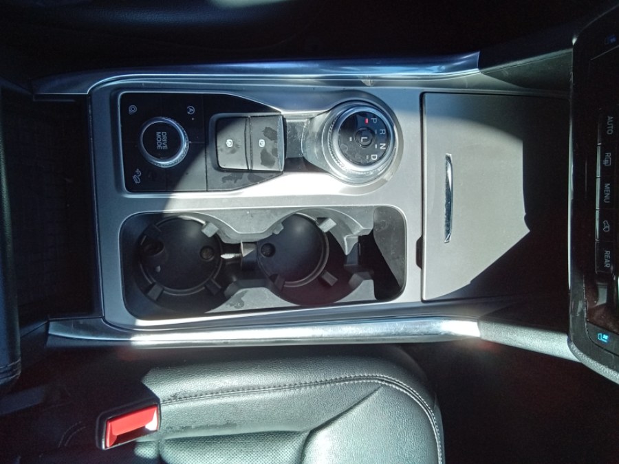 2021 Ford Explorer Limited 4WD, available for sale in Irvington, New Jersey | NJ Used Cars Center. Irvington, New Jersey 2021 Ford Explorer Limited 4WD, available for sale in Irvington, New Jersey | NJ Used Cars Center. Irvington, New Jersey