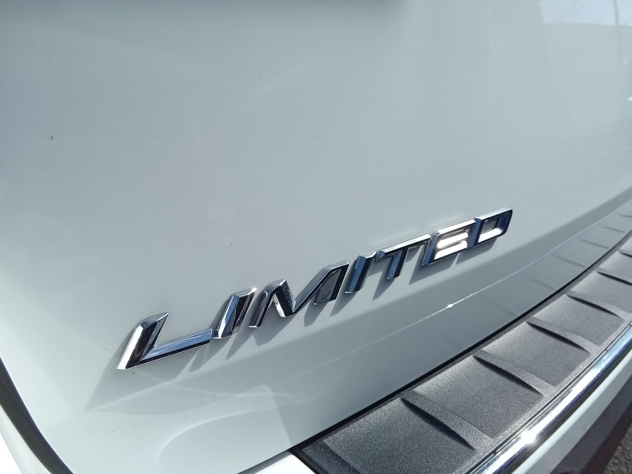 2021 Ford Explorer Limited 4WD, available for sale in Irvington, New Jersey | NJ Used Cars Center. Irvington, New Jersey 2021 Ford Explorer Limited 4WD, available for sale in Irvington, New Jersey | NJ Used Cars Center. Irvington, New Jersey