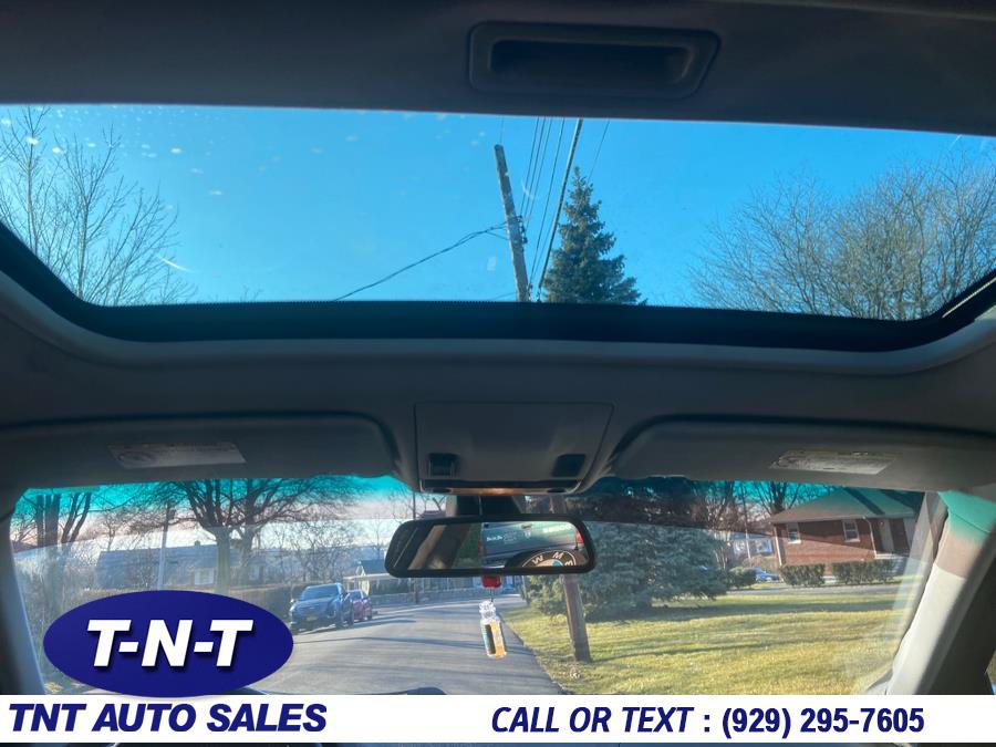 2003 BMW 325 325xi 4dr Sdn AWD, available for sale in Bronx, New York | TNT Auto Sales USA inc. Bronx, New York 2003 BMW 325 325xi 4dr Sdn AWD, available for sale in Bronx, New York | TNT Auto Sales USA inc. Bronx, New York