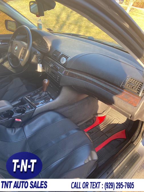 2003 BMW 325 325xi 4dr Sdn AWD, available for sale in Bronx, New York | TNT Auto Sales USA inc. Bronx, New York 2003 BMW 325 325xi 4dr Sdn AWD, available for sale in Bronx, New York | TNT Auto Sales USA inc. Bronx, New York