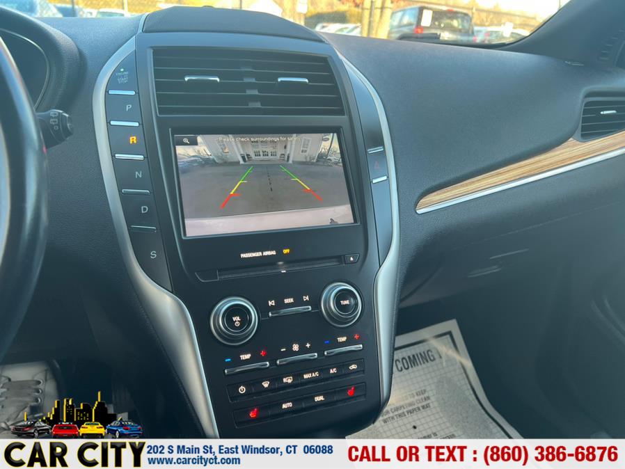 2015 Lincoln MKC AWD 4dr, available for sale in East Windsor, Connecticut | Car City LLC. East Windsor, Connecticut 2015 Lincoln MKC AWD 4dr, available for sale in East Windsor, Connecticut | Car City LLC. East Windsor, Connecticut