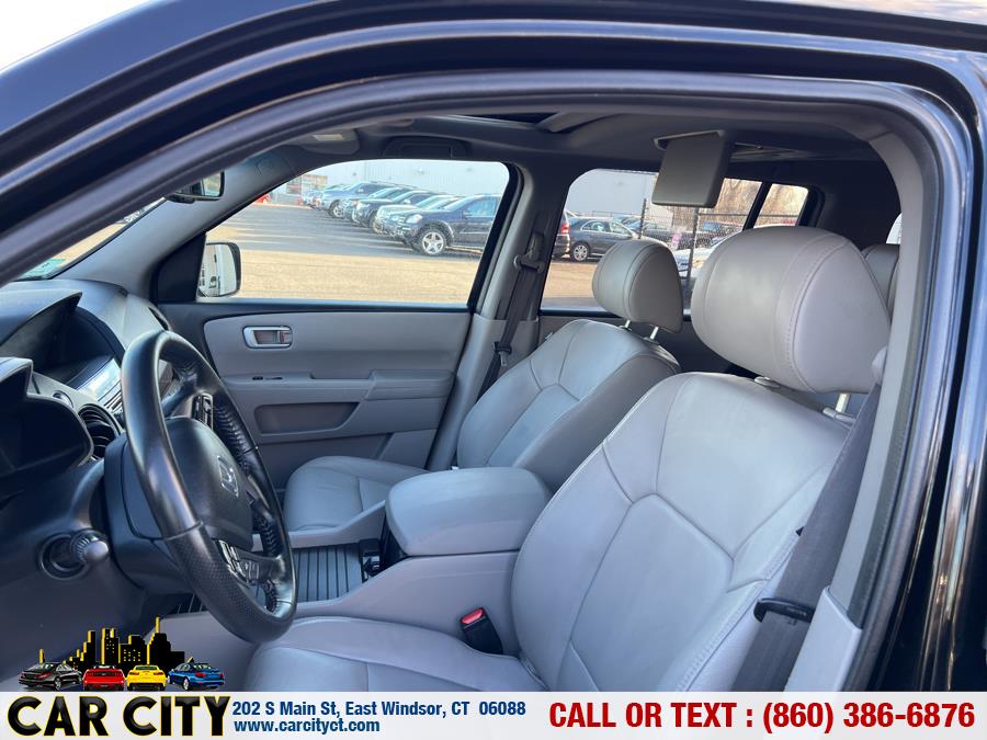 2015 Honda Pilot 4WD 4dr EX-L w/RES, available for sale in East Windsor, Connecticut | Car City LLC. East Windsor, Connecticut 2015 Honda Pilot 4WD 4dr EX-L w/RES, available for sale in East Windsor, Connecticut | Car City LLC. East Windsor, Connecticut