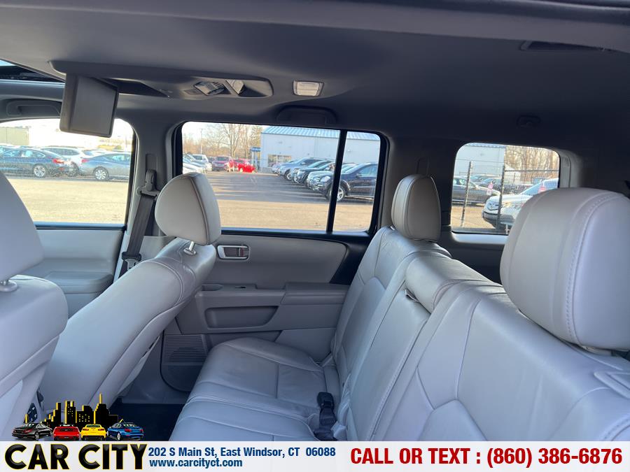 2015 Honda Pilot 4WD 4dr EX-L w/RES, available for sale in East Windsor, Connecticut | Car City LLC. East Windsor, Connecticut 2015 Honda Pilot 4WD 4dr EX-L w/RES, available for sale in East Windsor, Connecticut | Car City LLC. East Windsor, Connecticut
