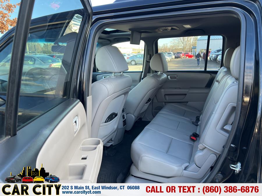 2015 Honda Pilot 4WD 4dr EX-L w/RES, available for sale in East Windsor, Connecticut | Car City LLC. East Windsor, Connecticut 2015 Honda Pilot 4WD 4dr EX-L w/RES, available for sale in East Windsor, Connecticut | Car City LLC. East Windsor, Connecticut