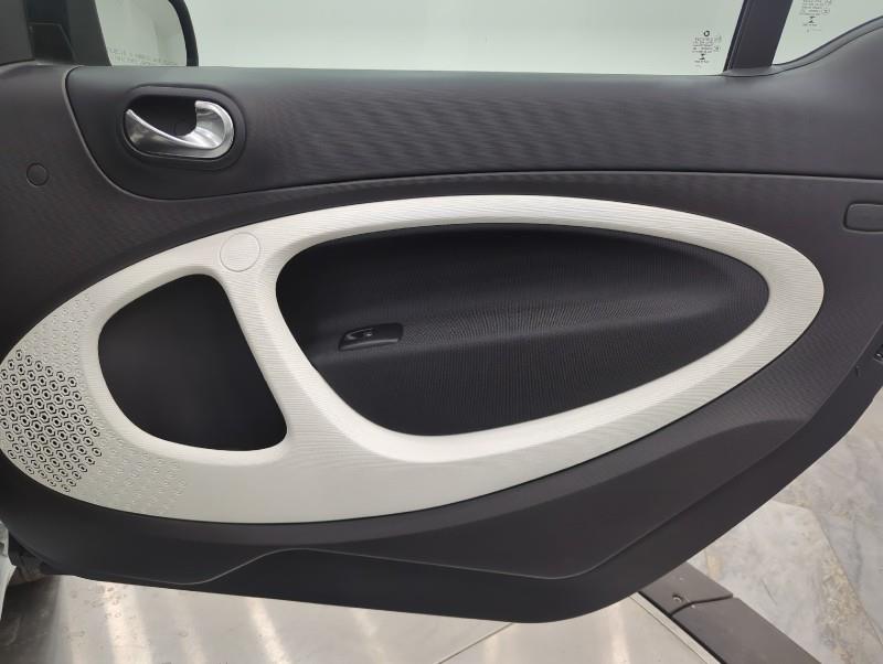 2018 Smart Fortwo Electric Drive passion, available for sale in Maple Shade, New Jersey | Car Revolution. Maple Shade, New Jersey 2018 Smart Fortwo Electric Drive passion, available for sale in Maple Shade, New Jersey | Car Revolution. Maple Shade, New Jersey