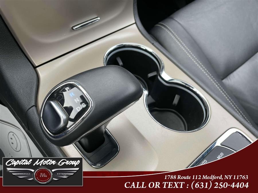 2014 Jeep Grand Cherokee 4WD 4dr Limited, available for sale in Medford, New York | Capital Motor Group Inc. Medford, New York 2014 Jeep Grand Cherokee 4WD 4dr Limited, available for sale in Medford, New York | Capital Motor Group Inc. Medford, New York