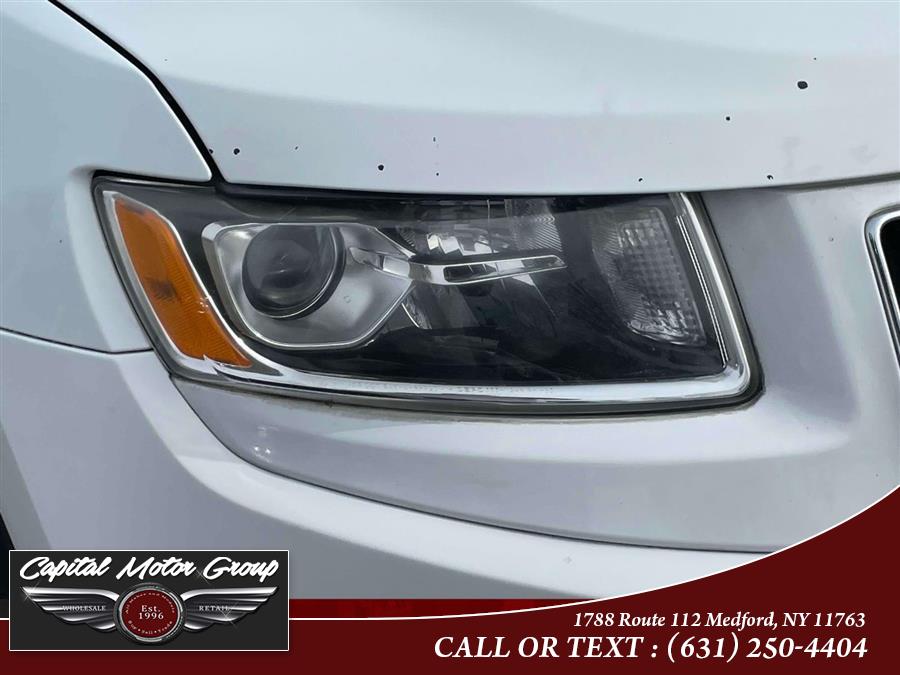 2014 Jeep Grand Cherokee 4WD 4dr Limited, available for sale in Medford, New York | Capital Motor Group Inc. Medford, New York 2014 Jeep Grand Cherokee 4WD 4dr Limited, available for sale in Medford, New York | Capital Motor Group Inc. Medford, New York