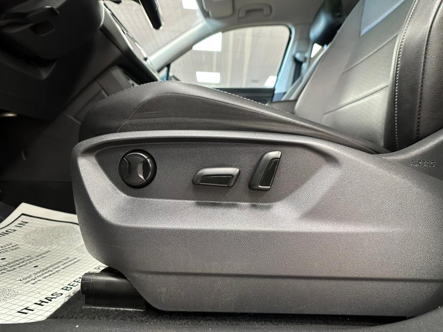 2019 Volkswagen Tiguan 2.0T SE FWD, available for sale in Massapequa Park, New York | Power Motors East. Massapequa Park, New York 2019 Volkswagen Tiguan 2.0T SE FWD, available for sale in Massapequa Park, New York | Power Motors East. Massapequa Park, New York