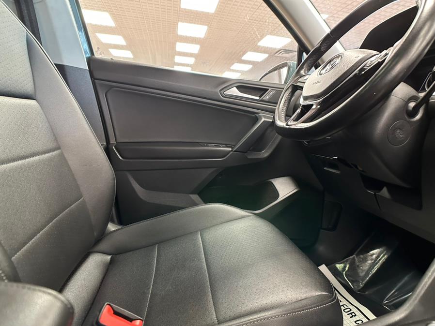 2019 Volkswagen Tiguan 2.0T SE FWD, available for sale in Massapequa Park, New York | Power Motors East. Massapequa Park, New York 2019 Volkswagen Tiguan 2.0T SE FWD, available for sale in Massapequa Park, New York | Power Motors East. Massapequa Park, New York