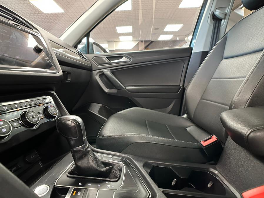 2019 Volkswagen Tiguan 2.0T SE FWD, available for sale in Massapequa Park, New York | Power Motors East. Massapequa Park, New York 2019 Volkswagen Tiguan 2.0T SE FWD, available for sale in Massapequa Park, New York | Power Motors East. Massapequa Park, New York