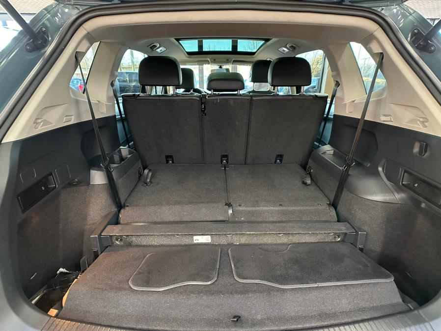 2019 Volkswagen Tiguan 2.0T SE FWD, available for sale in Massapequa Park, New York | Power Motors East. Massapequa Park, New York 2019 Volkswagen Tiguan 2.0T SE FWD, available for sale in Massapequa Park, New York | Power Motors East. Massapequa Park, New York