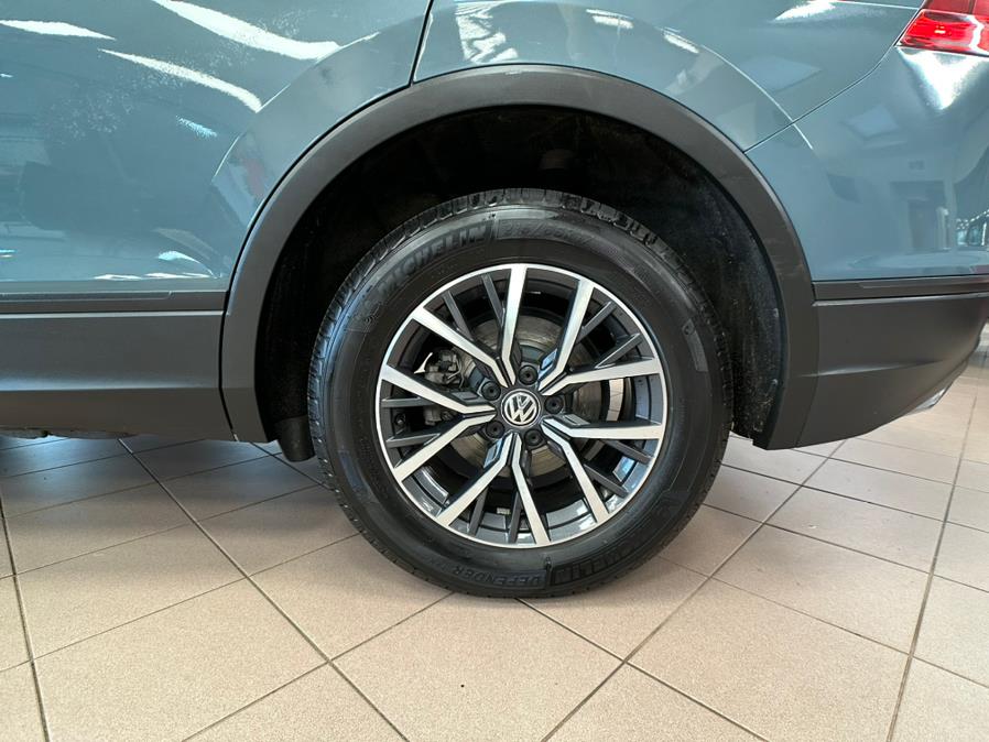 2019 Volkswagen Tiguan 2.0T SE FWD, available for sale in Massapequa Park, New York | Power Motors East. Massapequa Park, New York 2019 Volkswagen Tiguan 2.0T SE FWD, available for sale in Massapequa Park, New York | Power Motors East. Massapequa Park, New York