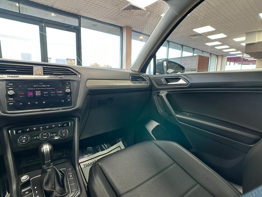 2019 Volkswagen Tiguan 2.0T SE FWD, available for sale in Massapequa Park, New York | Power Motors East. Massapequa Park, New York 2019 Volkswagen Tiguan 2.0T SE FWD, available for sale in Massapequa Park, New York | Power Motors East. Massapequa Park, New York