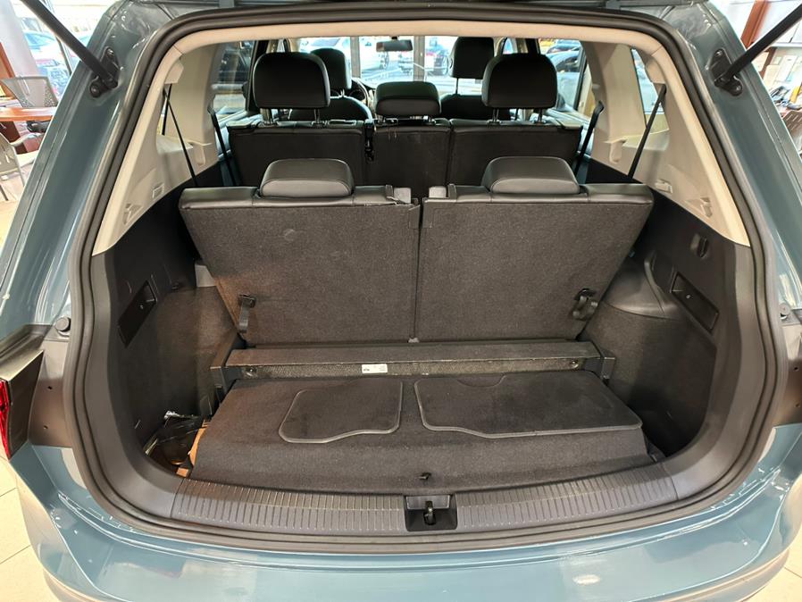 2019 Volkswagen Tiguan 2.0T SE FWD, available for sale in Massapequa Park, New York | Power Motors East. Massapequa Park, New York 2019 Volkswagen Tiguan 2.0T SE FWD, available for sale in Massapequa Park, New York | Power Motors East. Massapequa Park, New York