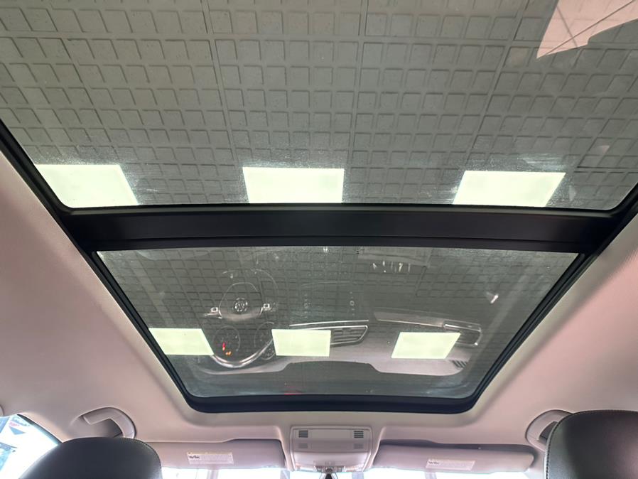 2019 Volkswagen Tiguan 2.0T SE FWD, available for sale in Massapequa Park, New York | Power Motors East. Massapequa Park, New York 2019 Volkswagen Tiguan 2.0T SE FWD, available for sale in Massapequa Park, New York | Power Motors East. Massapequa Park, New York