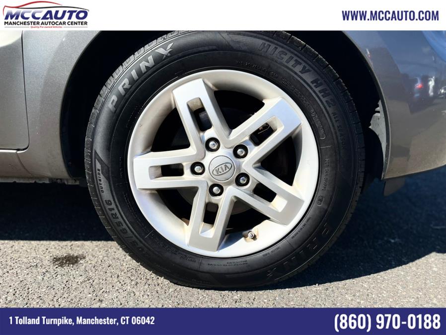 2011 Kia Soul 5dr Wgn Auto !, available for sale in Manchester, Connecticut | Manchester Autocar Center. Manchester, Connecticut 2011 Kia Soul 5dr Wgn Auto !, available for sale in Manchester, Connecticut | Manchester Autocar Center. Manchester, Connecticut