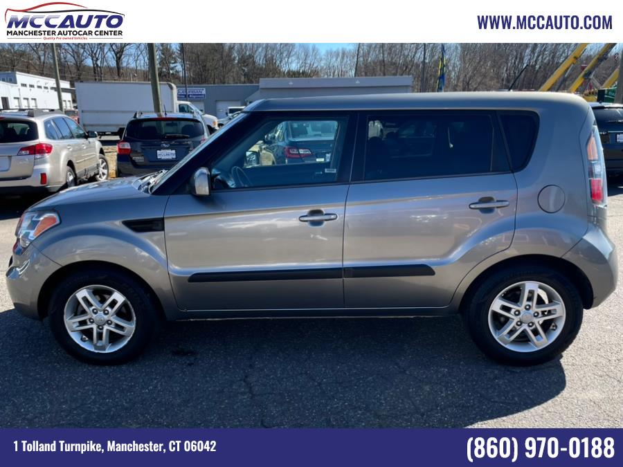 2011 Kia Soul 5dr Wgn Auto !, available for sale in Manchester, Connecticut | Manchester Autocar Center. Manchester, Connecticut 2011 Kia Soul 5dr Wgn Auto !, available for sale in Manchester, Connecticut | Manchester Autocar Center. Manchester, Connecticut